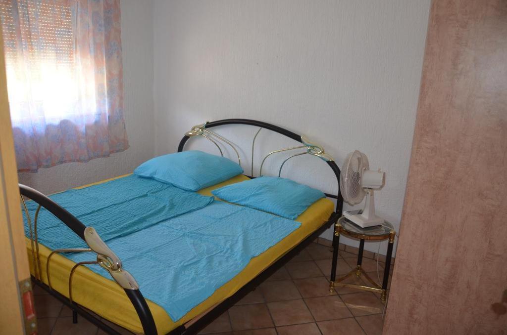 Apartmani Kemac Stara Novalja Εξωτερικό φωτογραφία