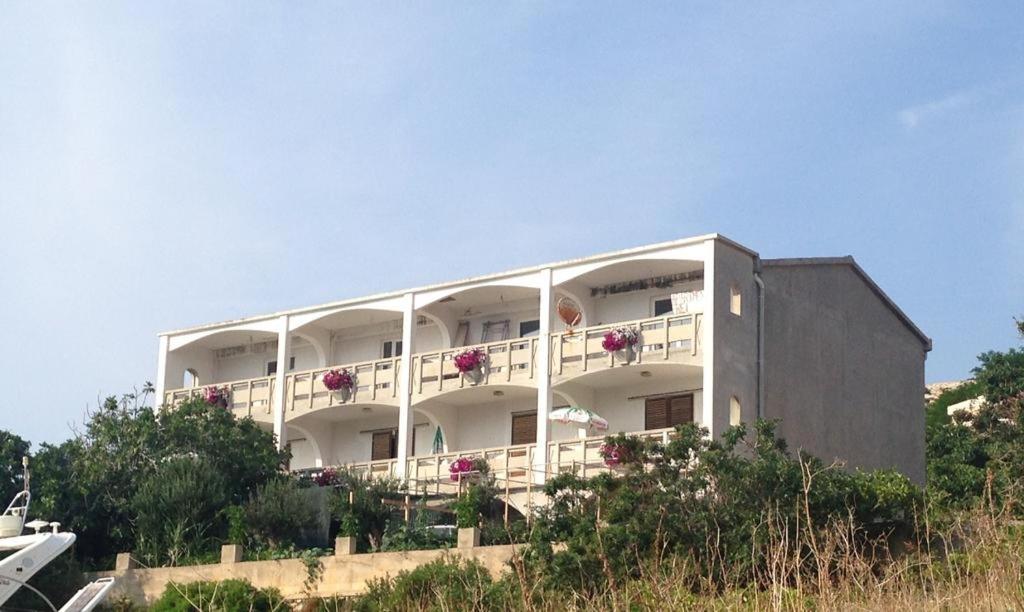 Apartmani Kemac Stara Novalja Εξωτερικό φωτογραφία