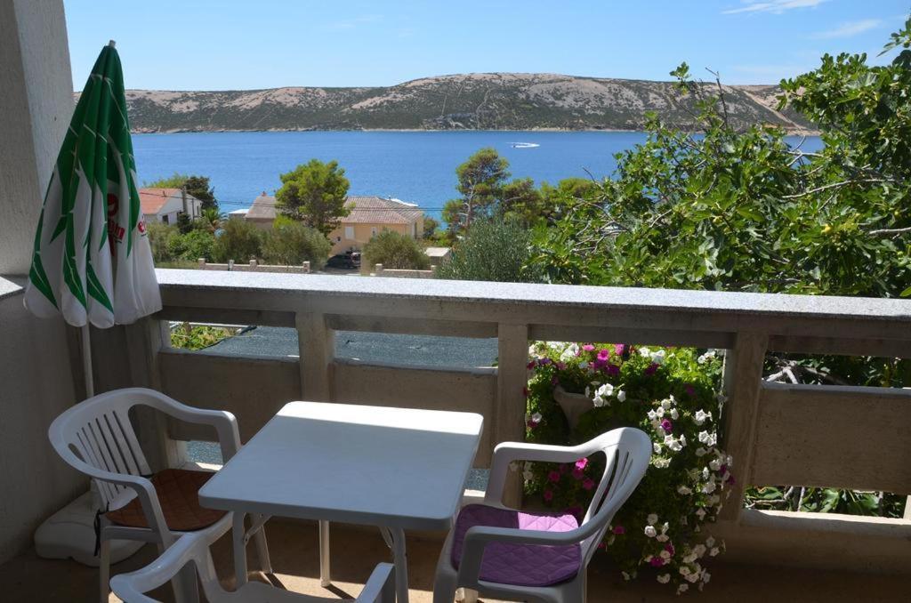 Apartmani Kemac Stara Novalja Εξωτερικό φωτογραφία